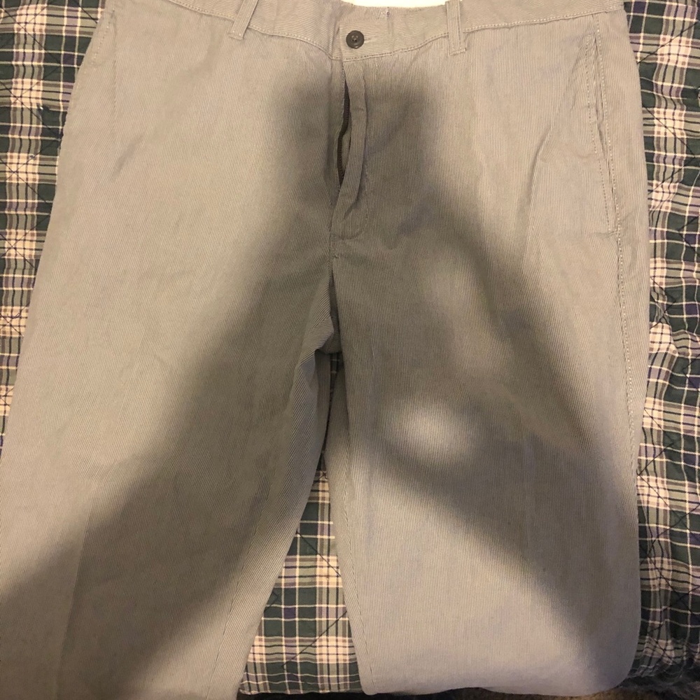 38/32 original khakis